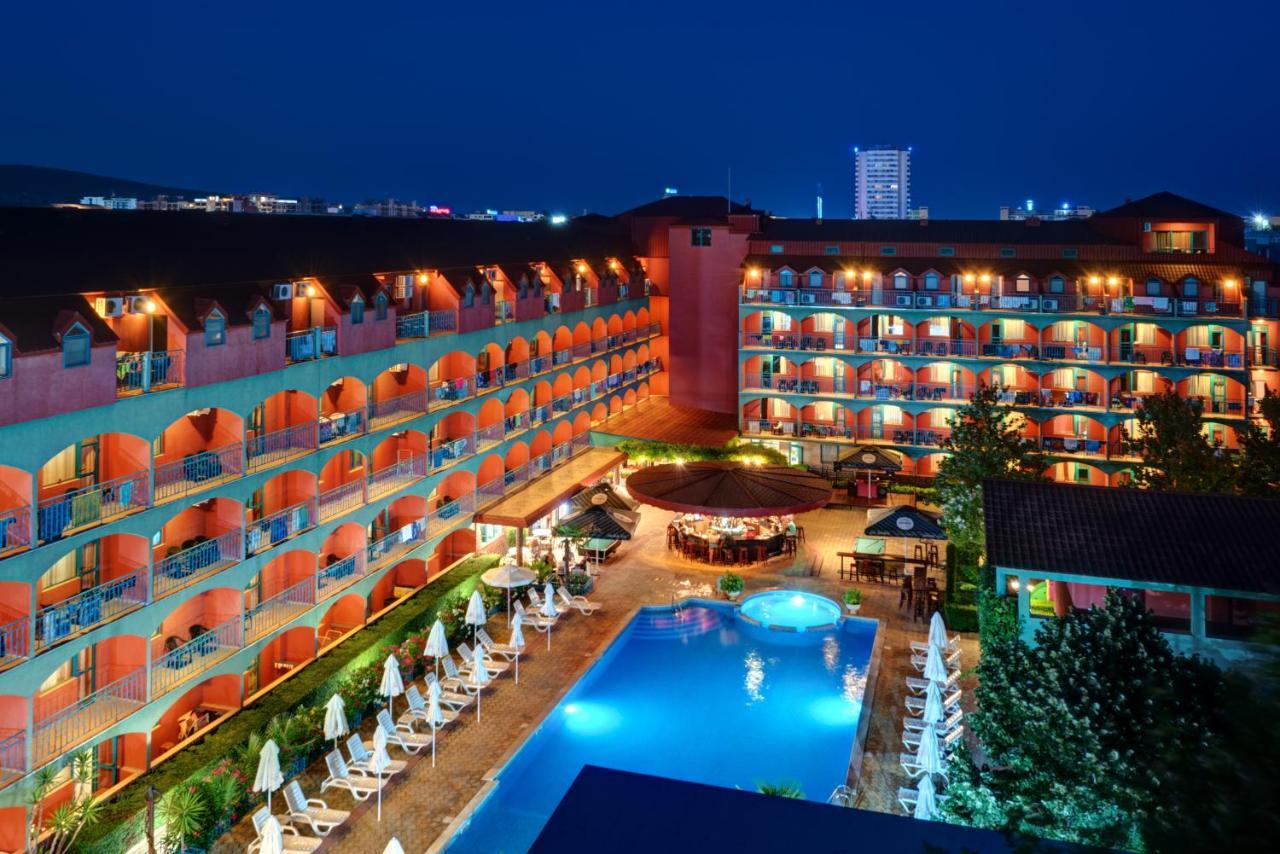 Hotel Kokiche ساني بيتش المظهر الخارجي الصورة