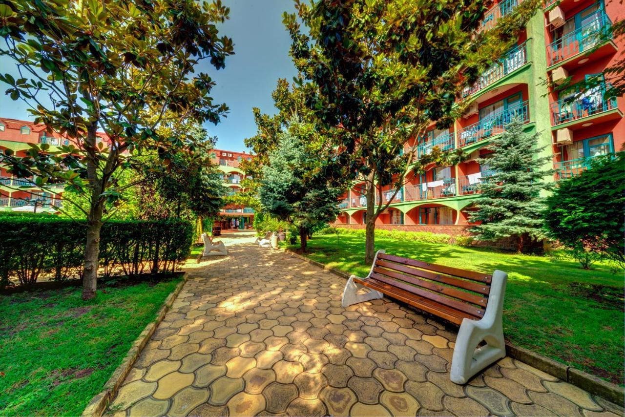 Hotel Kokiche ساني بيتش المظهر الخارجي الصورة