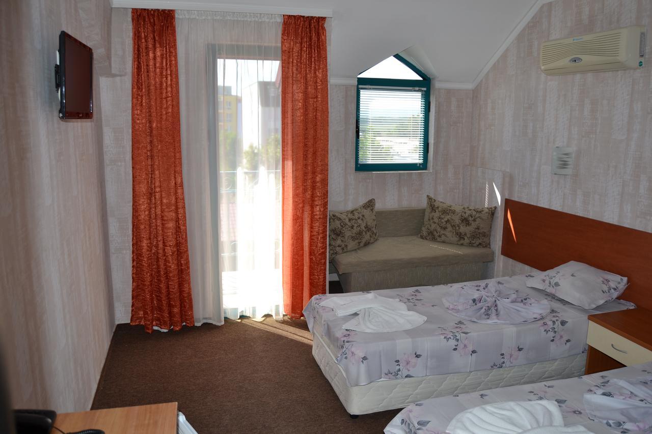 Hotel Kokiche ساني بيتش المظهر الخارجي الصورة