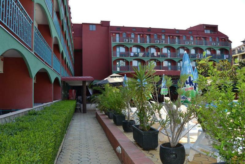 Hotel Kokiche ساني بيتش المظهر الخارجي الصورة